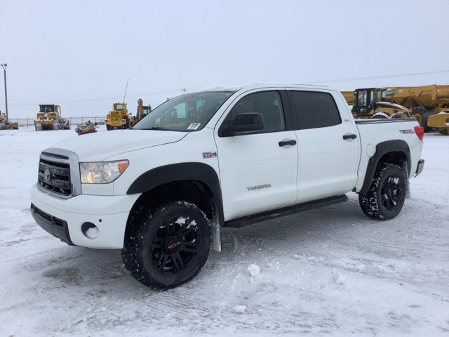 2013 Toyota Tundra TRD Crew Cab 4x4 Pickup 2013 Toyota Tundra TRD Crew Cab 4x4 Pickup