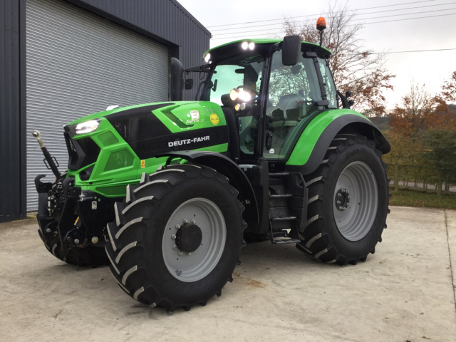 2019 Deutz-Fahr 6215 TTV 4WD Tractor 2019 Deutz-Fahr 6215 TTV 4WD Tractor