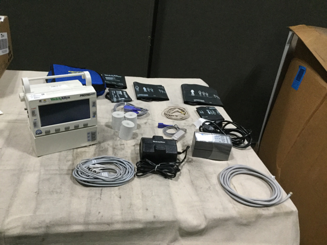 Welch Allyn Propaq Encore Vital Signs Monitor Kit