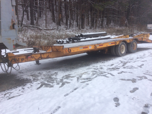 2001 Trail King T/A Equipment Trailer