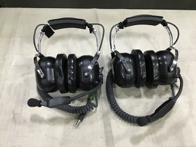 (2) Aegisound 05-005064 Argonaut Boom Microphone F-18 Headsets - Unused (2) Aegisound 05-005064 Argonaut Boom Microphone F-18 Headsets - Unused