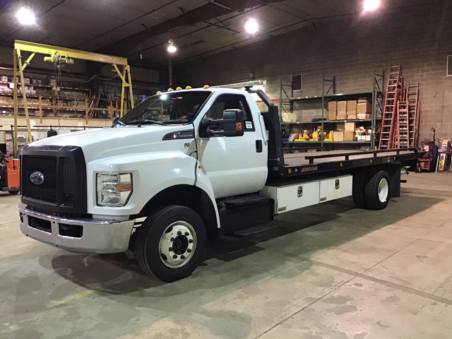 2016 Ford F-650 Super Duty S/A Rollback Truck 2016 Ford F-650 Super Duty S/A Rollback Truck