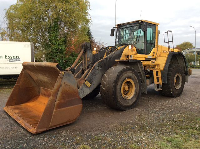 2010 Volvo L150F Wheel Loader 2010 Volvo L150F Wheel Loader