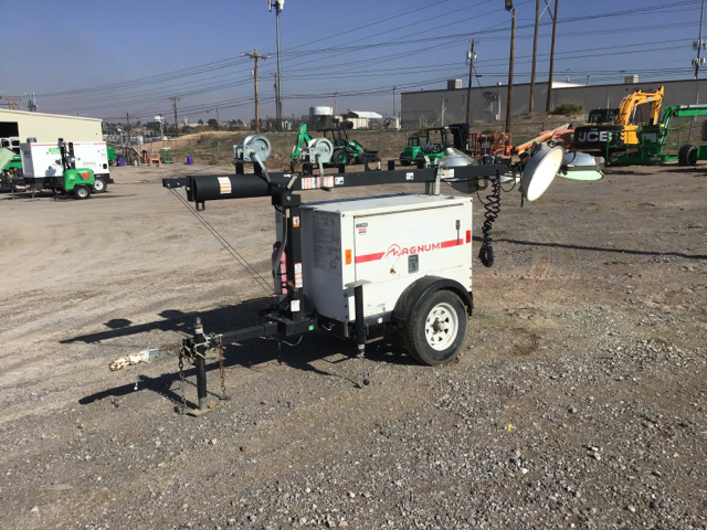2014 Magnum MLT3060M Light Tower