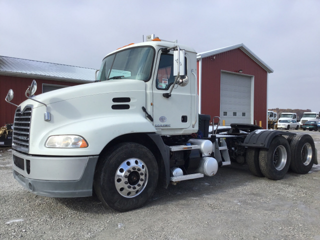 Mack Trucks For Sale >> Mack Trucks Trailers For Sale Ironplanet Mack Trucks For Sale >> Mack Trucks Trailers For Sale Ironplanet