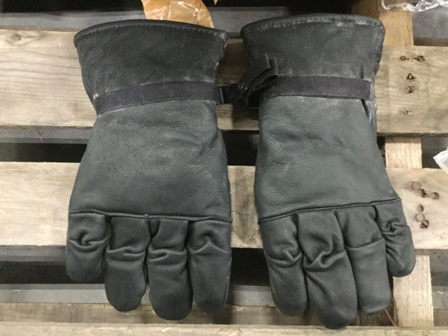 (21) Pairs of Cold Weather Glove Shells