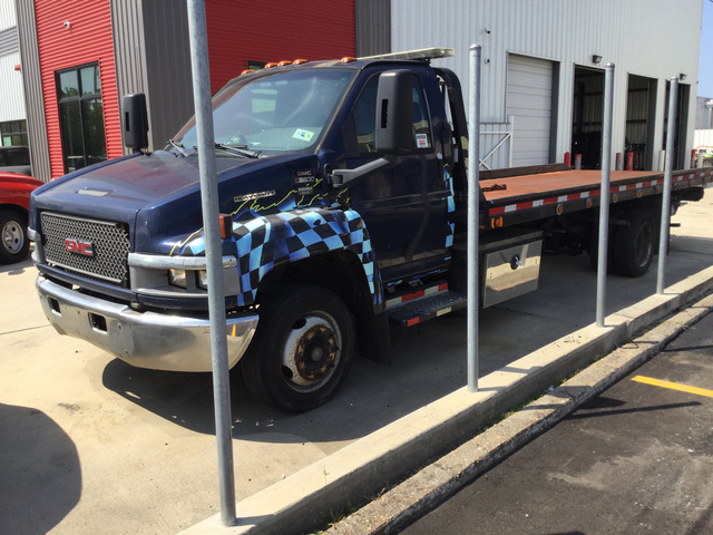 2006 GMC C5500 Rollback Truck 2006 GMC C5500 Rollback Truck