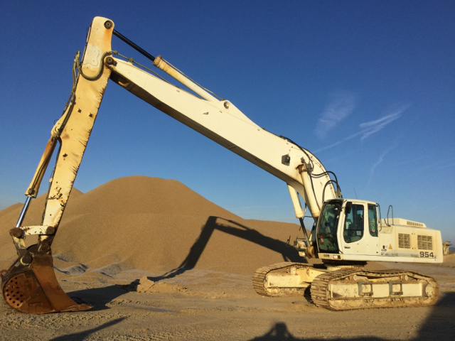 2007 Liebherr R954C HD Track Excavator 2007 Liebherr R954C HD Track Excavator