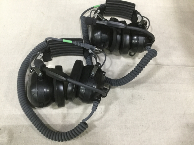 (2) Aegisound 05-005064 Argonaut Boom Microphone F-18 Headsets
