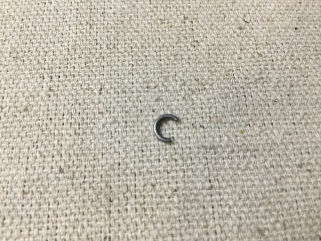 (32) Triumph Engine 73893 Retaining Rings (32) Triumph Engine 73893 Retaining Rings