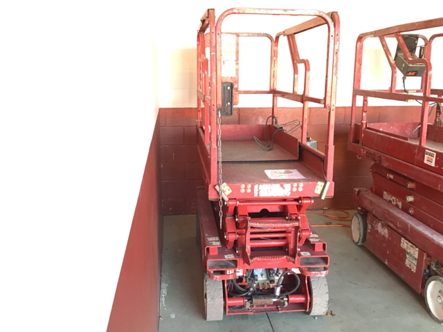 JLG 1932 Electric Scissor Lift