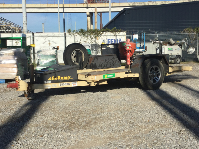 2012 NoRamp S/A Tilt Deck Equipment Trailer 2012 NoRamp S/A Tilt Deck Equipment Trailer