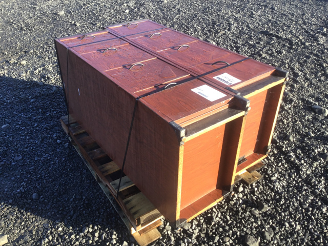 (2) File Cabinets (2) File Cabinets