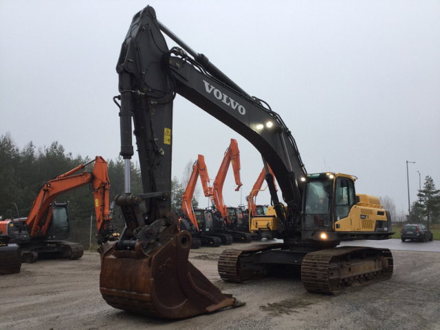 2012 Volvo EC480DL Track Excavator 2012 Volvo EC480DL Track Excavator