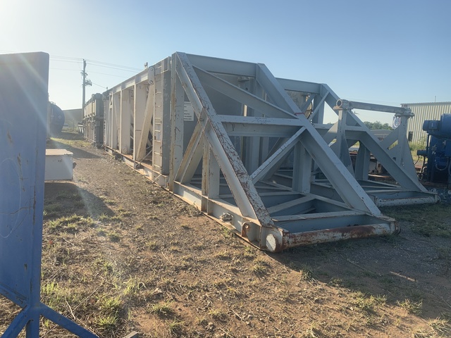 Lot of Nabors Rig 270 Substructure Components