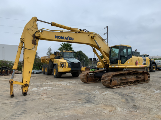2006 Komatsu PC400LC-7E0 Track Excavator