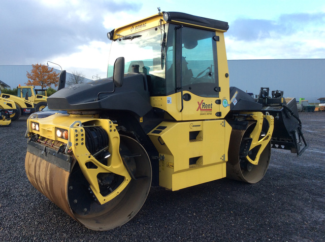 2017 Bomag BW174AP-4i Vibratory Double Drum Roller 2017 Bomag BW174AP-4i Vibratory Double Drum Roller