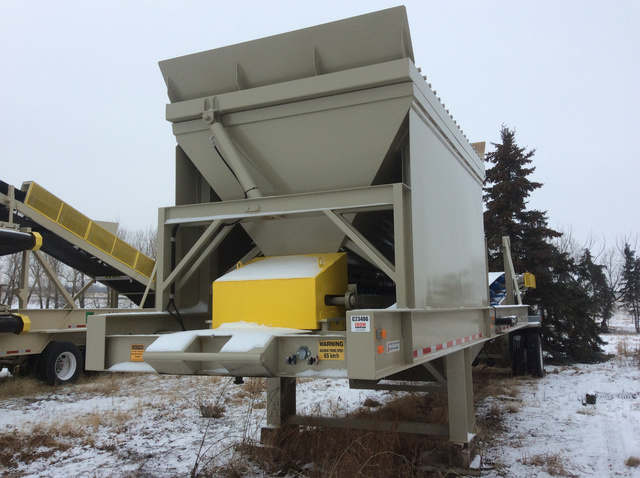 2017 (unverified) Hikon 3033-12 Portable Feeder 2017 (unverified) Hikon 3033-12 Portable Feeder