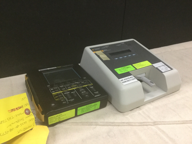 Fluke 2XLFE Pulse Oximeter Simulator w/ Tektronix THS720P ScopeMeter