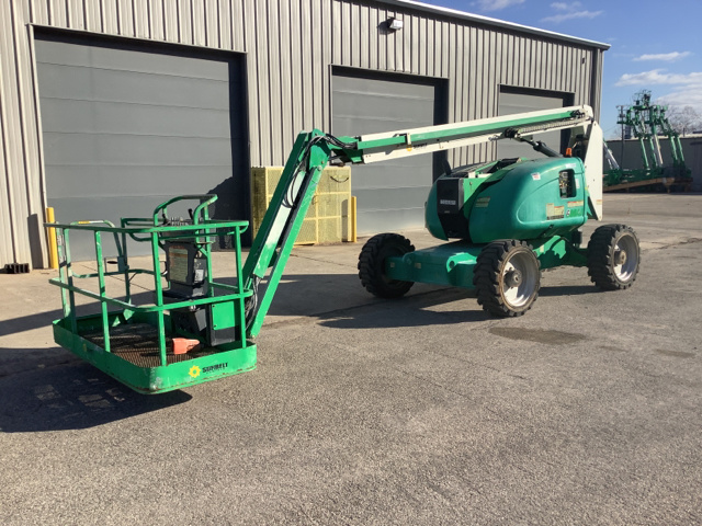 2011 JLG 600AJ 4WD Diesel Articulating Boom Lift 2011 JLG 600AJ 4WD Diesel Articulating Boom Lift