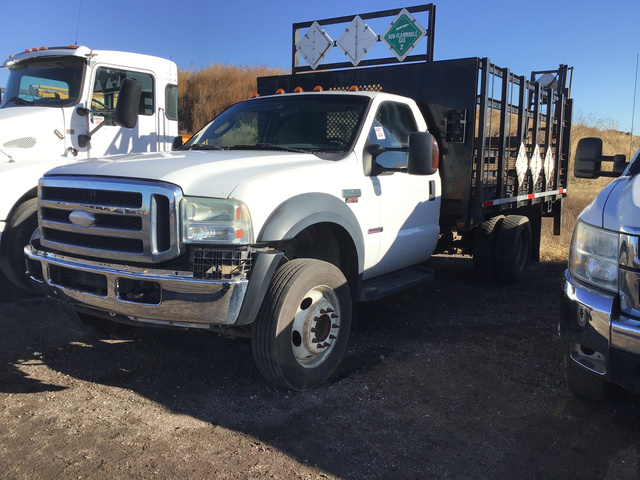 2007 Ford F-450 XLT Super Duty Flatbed Truck 2007 Ford F-450 XLT Super Duty Flatbed Truck