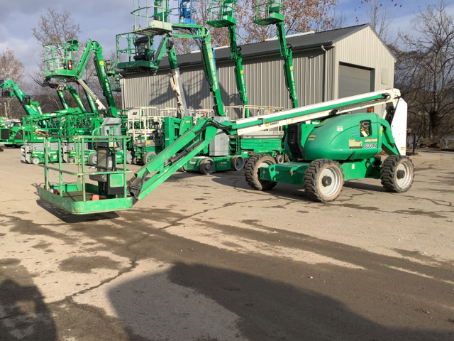 2011 JLG 600AJ 4WD Diesel Telescopic Boom Lift