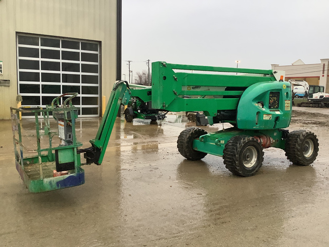 2011 JLG 450AJ Series ll 4WD Dual Fuel Articulating Boom Lift