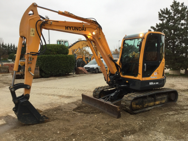 2016 Hyundai Robex 60CR-9A Mini Excavator 2016 Hyundai Robex 60CR-9A Mini Excavator