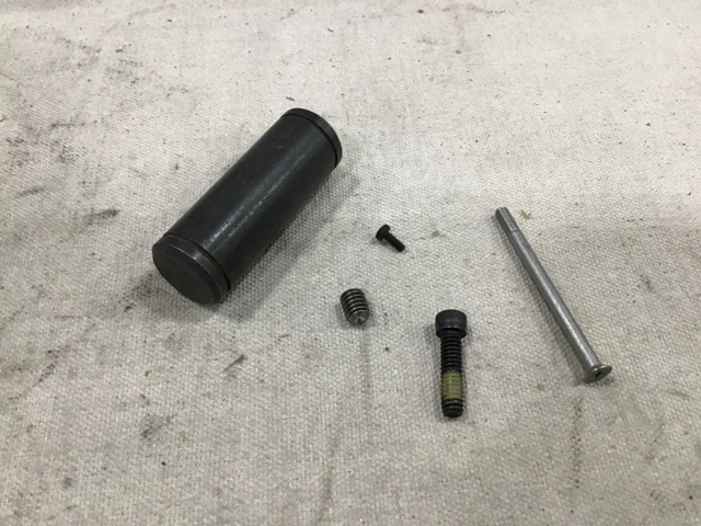 (270) Headless Grooved Pins, (355) Machine Screws & Assorted Parts