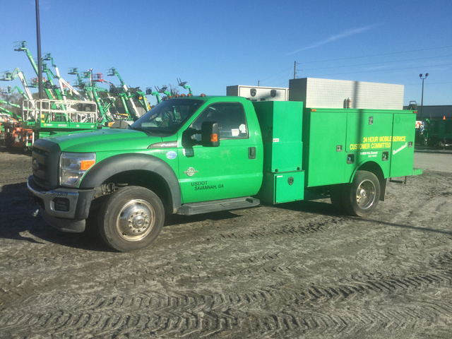 2013 Ford F-450 Super Duty 4x4 S/A Service Truck