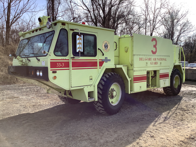 1987 Oshkosh A/S32P-19 4x4 Fire Truck 1987 Oshkosh A/S32P-19 4x4 Fire Truck