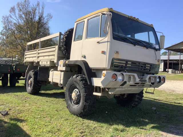 1995 Stewart & Stevenson M1078 LMTV 4x4 Cargo Truck