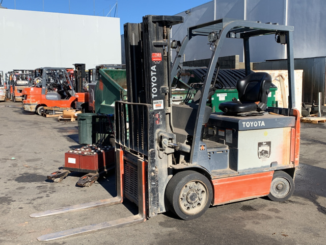 2012 Toyota 8FBCU30 Electric Forklift