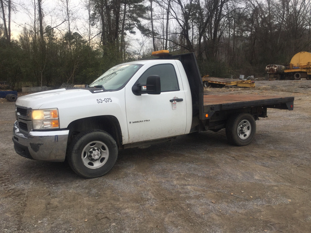2009 Chevrolet Silverado 2500HD Flatbed Truck 2009 Chevrolet Silverado 2500HD Flatbed Truck