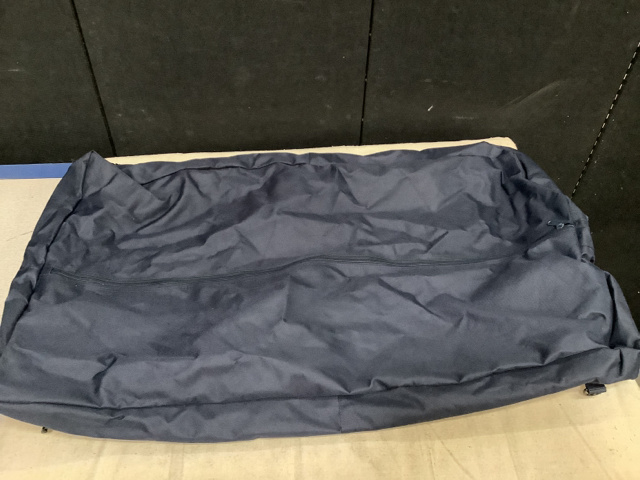 (204) Garment Bags