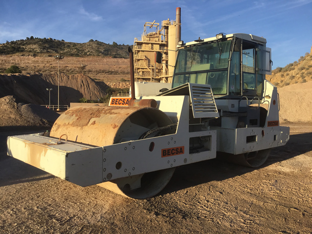 2003 Stavostroj VH1700 Vibratory Double Drum Roller 2003 Stavostroj VH1700 Vibratory Double Drum Roller