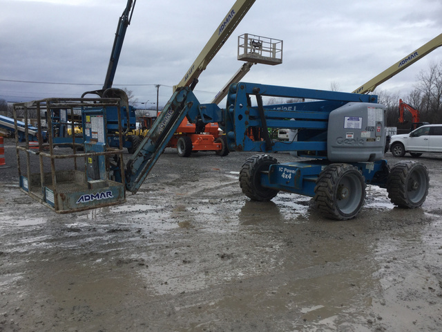 2007 Genie Z-45/25 4WD Dual Fuel Articulating Boom Lift