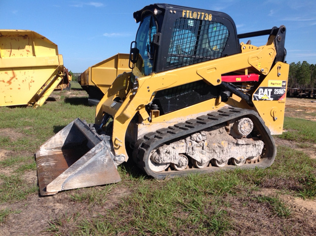2016 (unverified) Cat 259D Compact Track Loader