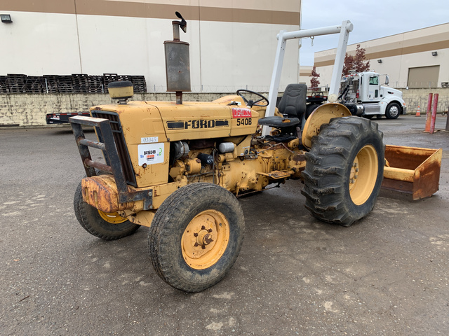 Ford 540B 2WD Tractor w/ Box Blade