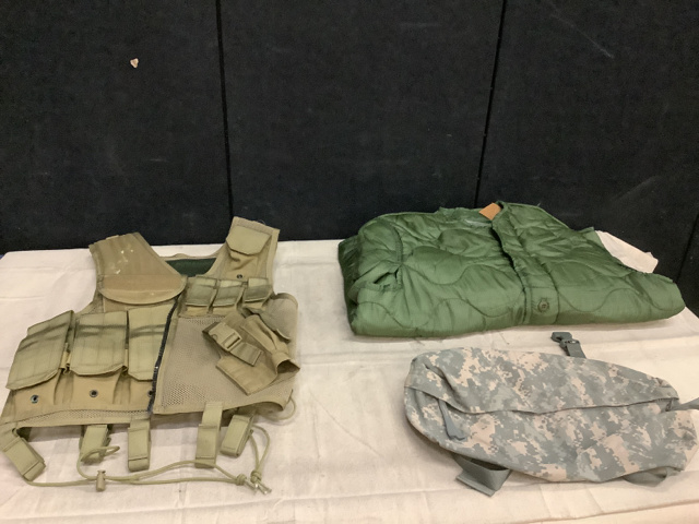 (16) Assault Packs, (18) Entrenching Tool Carriers & Assorted Items