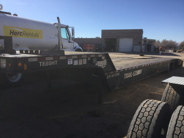 2012 Trail-Eze TE80HT48 T/A Hydraulic Tail Equipment Trailer