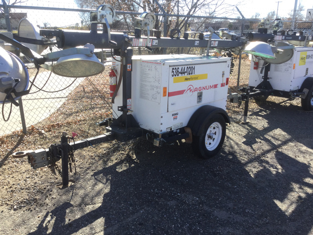 2012 Magnum MLT3060 Light Tower