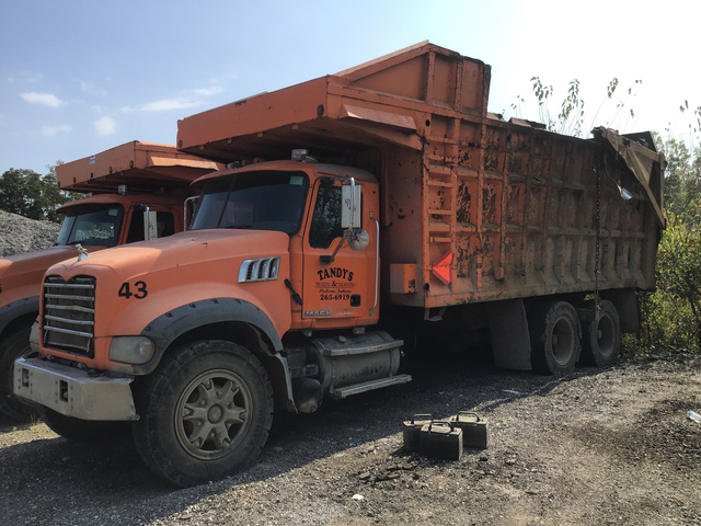 2009 Mack GU713 T/A Dump Truck