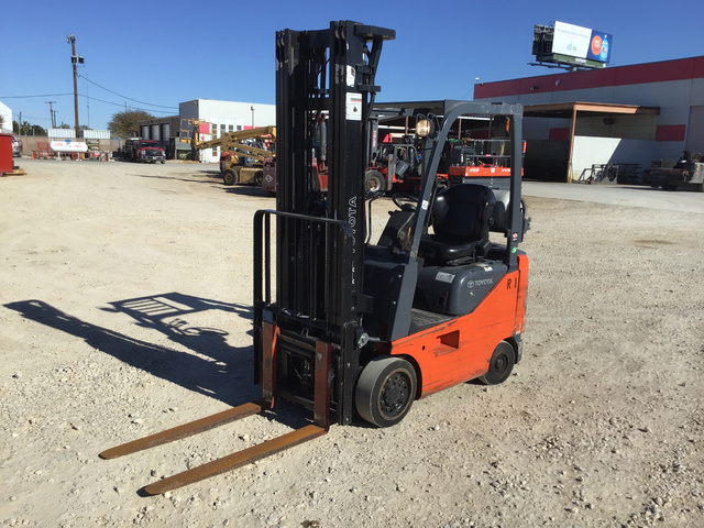 2016 Toyota 8FGCU15 Cushion Tire Forklift