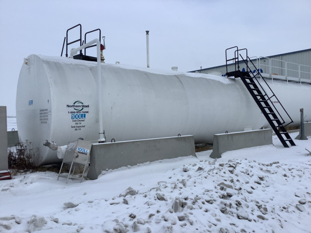 1999 Northern Steel Industries 61,000 L Fuel Tank