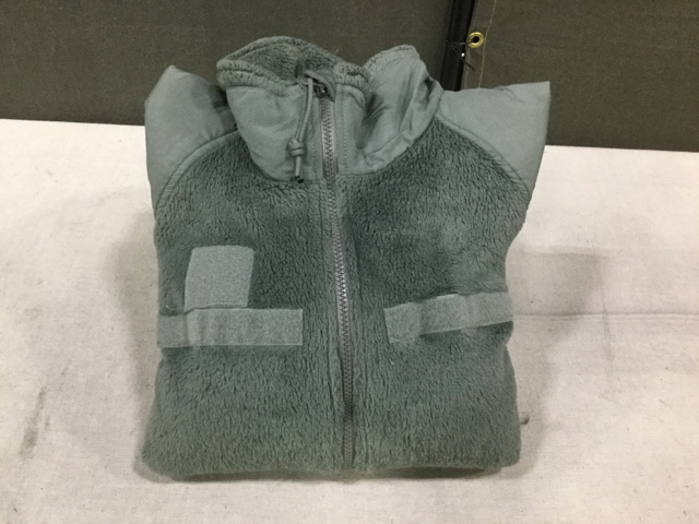 (134) Cold Weather Fleece Jackets (134) Cold Weather Fleece Jackets