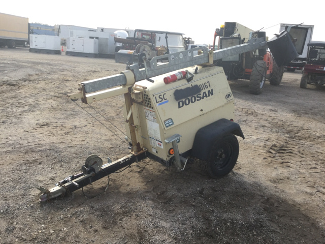2012 Doosan LSC Light Tower