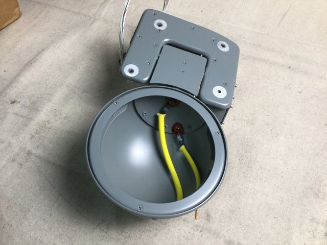 (6) Honeywell 41850A5 Search & Landing Lights (6) Honeywell 41850A5 Search & Landing Lights