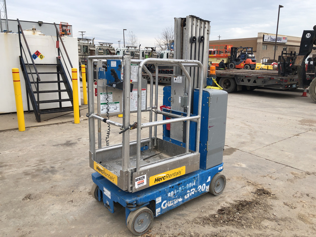 2015 Genie GR-20 Vertical Mast Lift