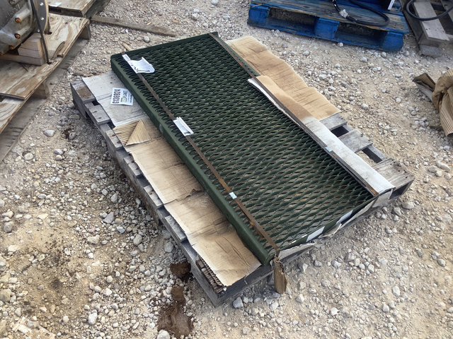 Oshkosh 1971460 W Metal Grate - Fits XM1075 Palletized Loading System Oshkosh 1971460 W Metal Grate - Fits XM1075 Palletized Loading System